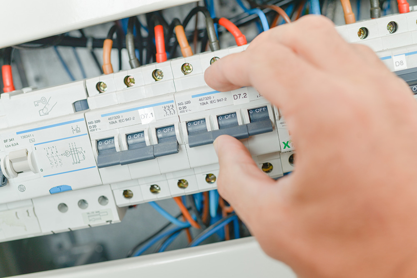 Elektro­installation bei Elektro Steer GmbH in Schondorf a. Ammersee